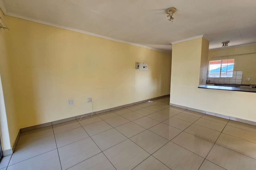 To Let 2 Bedroom Property for Rent in Cashan North West